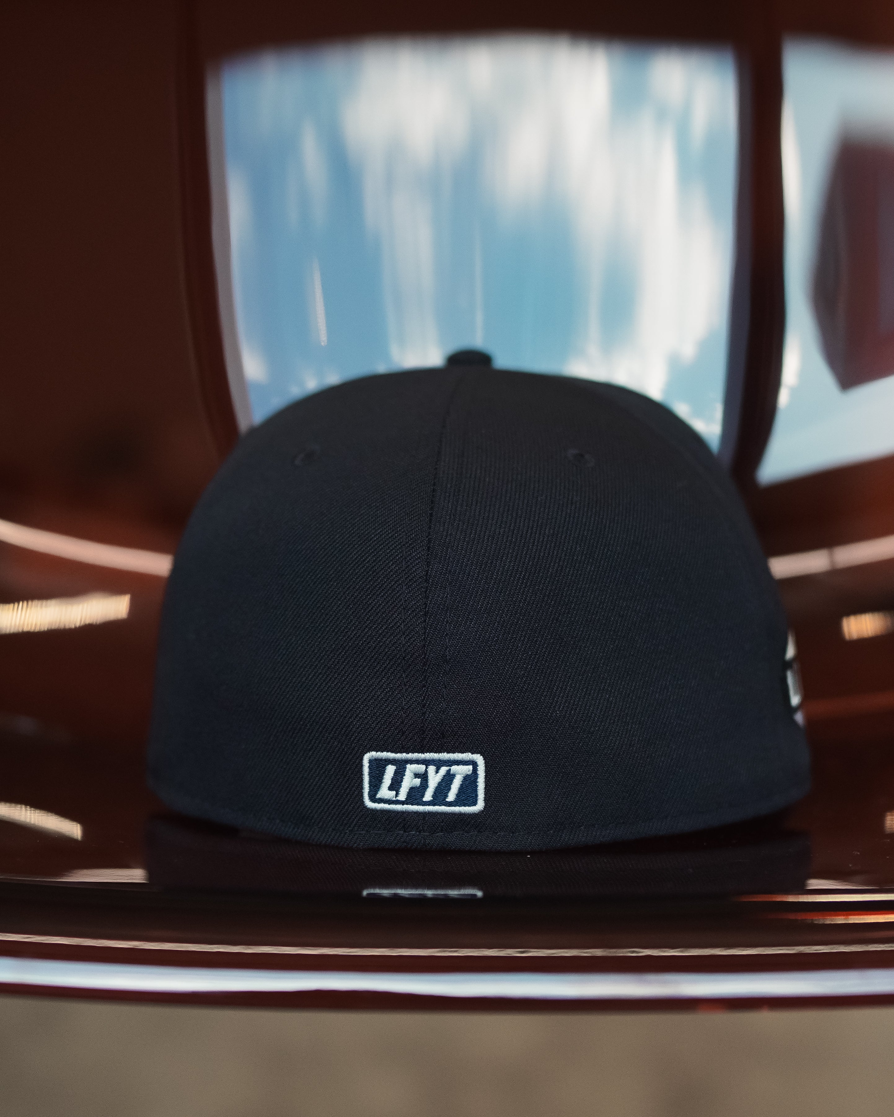 LF LOGO 59FIFTY FITTED CAP ”EXPLORER”