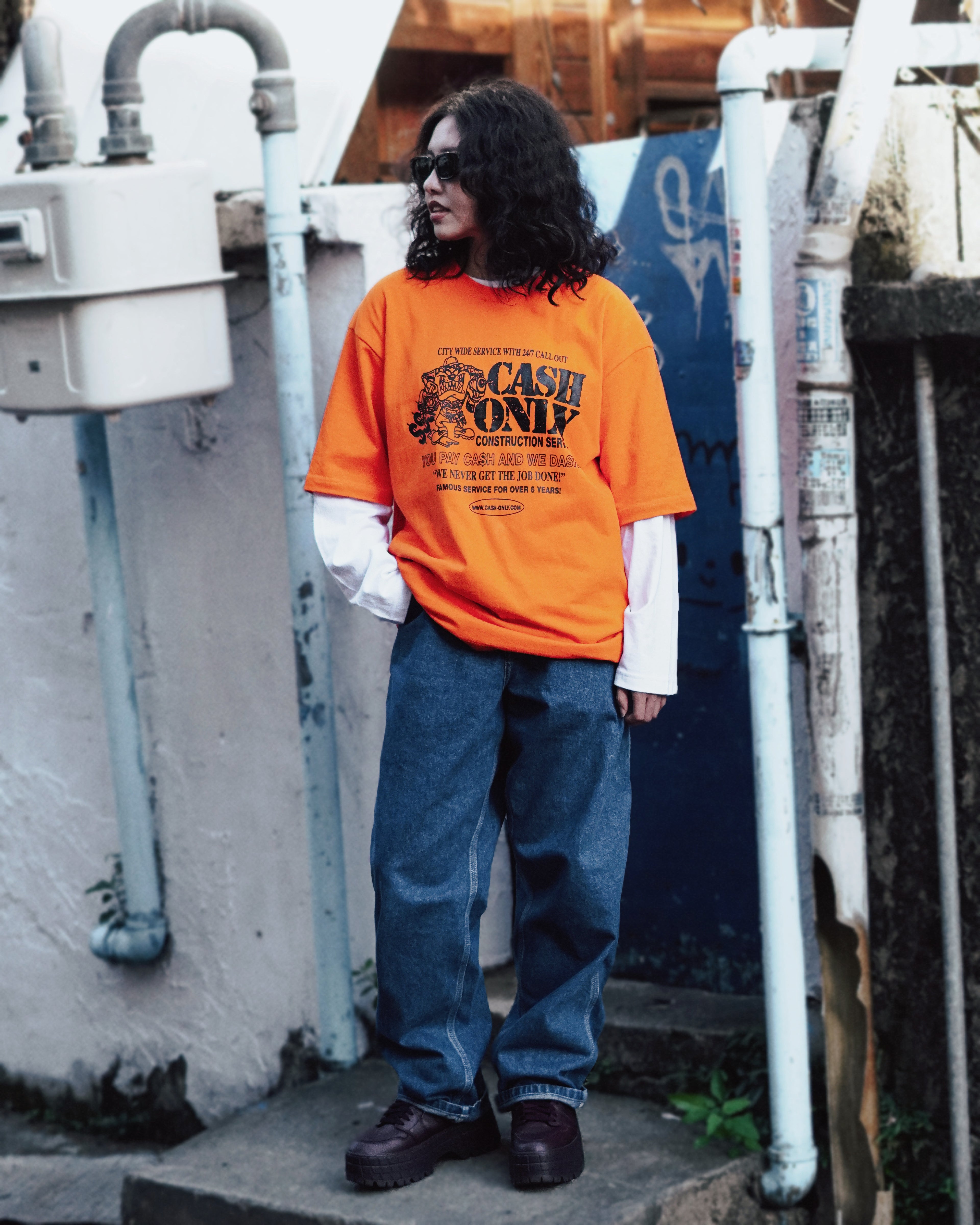 Single Knee Heart Label Pant