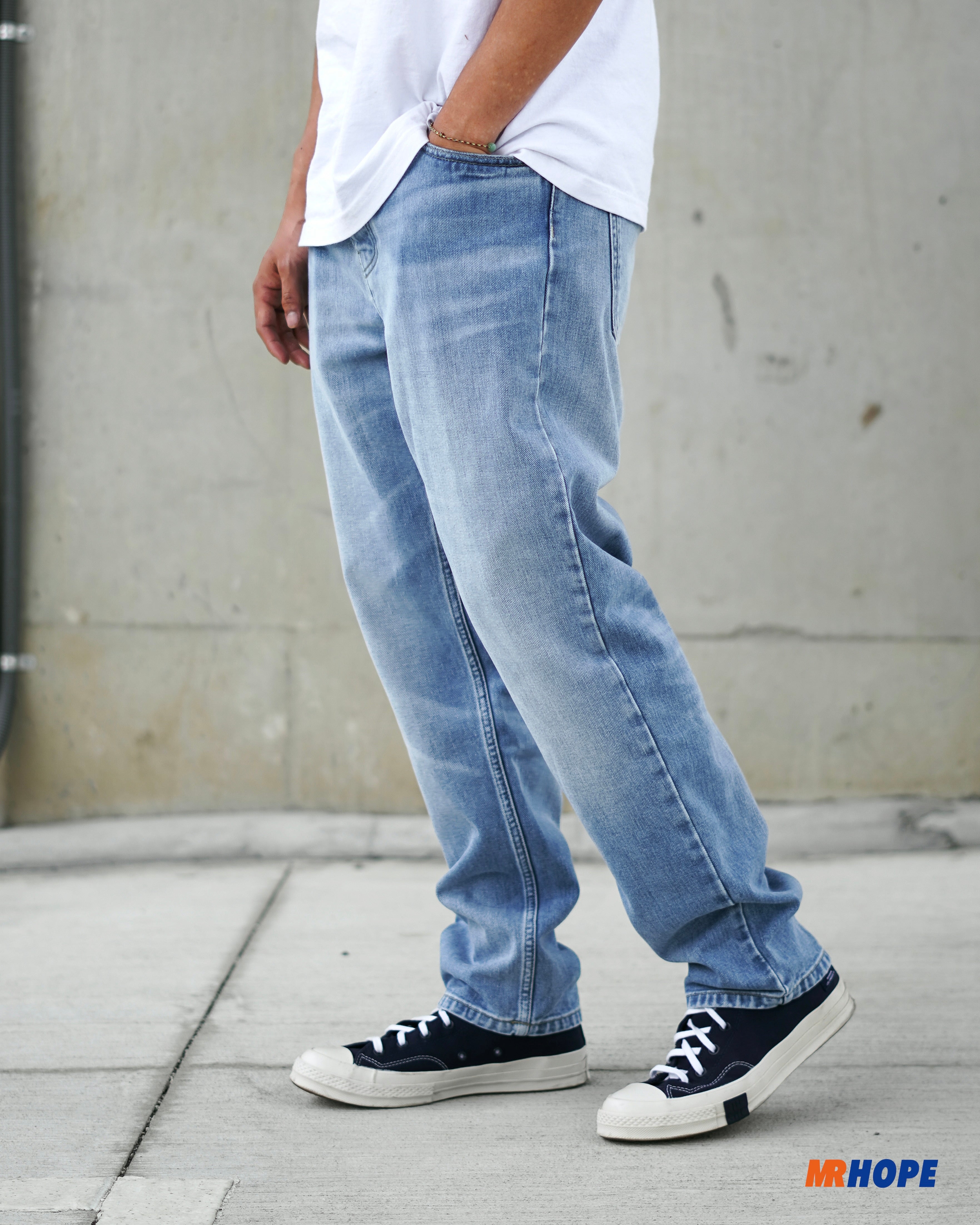 Newel Pant-Blue Light Used Wash