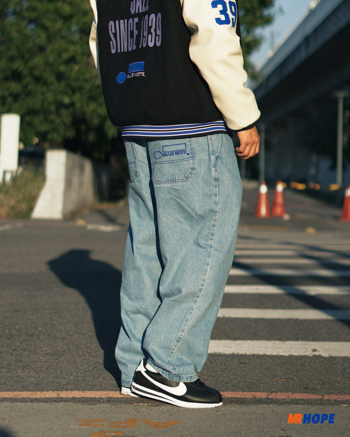 Pleated Denim Jeans