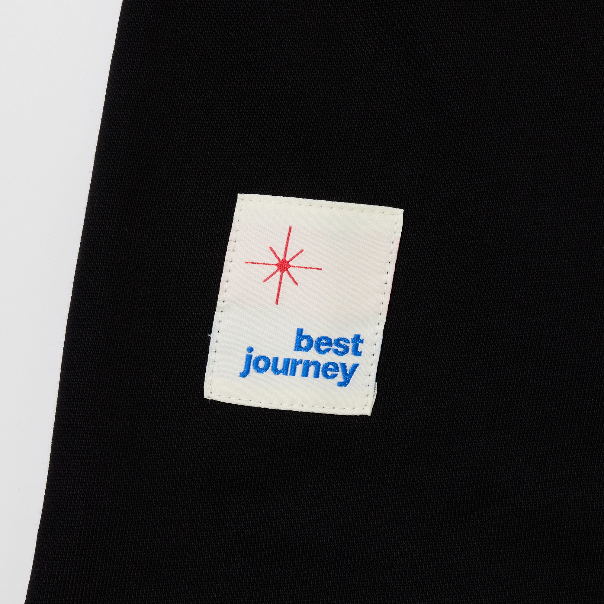 Core HUTCH Tee "HOWCHEE is a no-brainer"