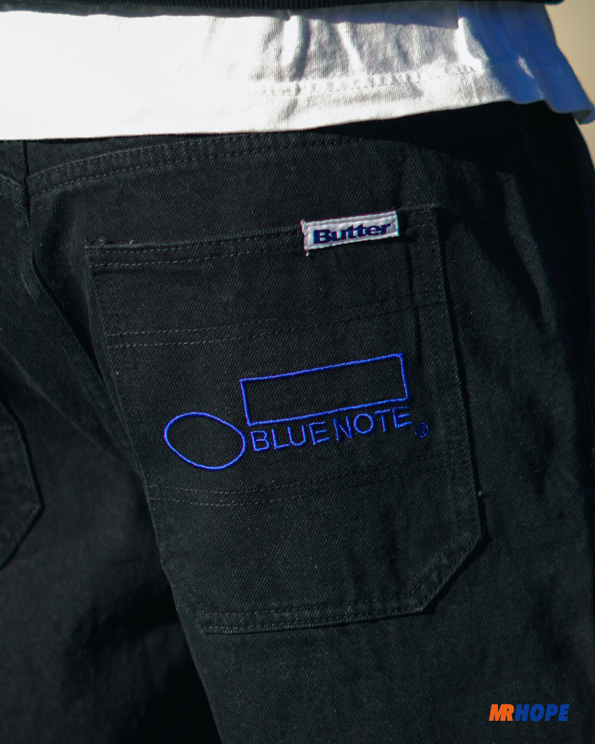 Pleated Denim Jeans