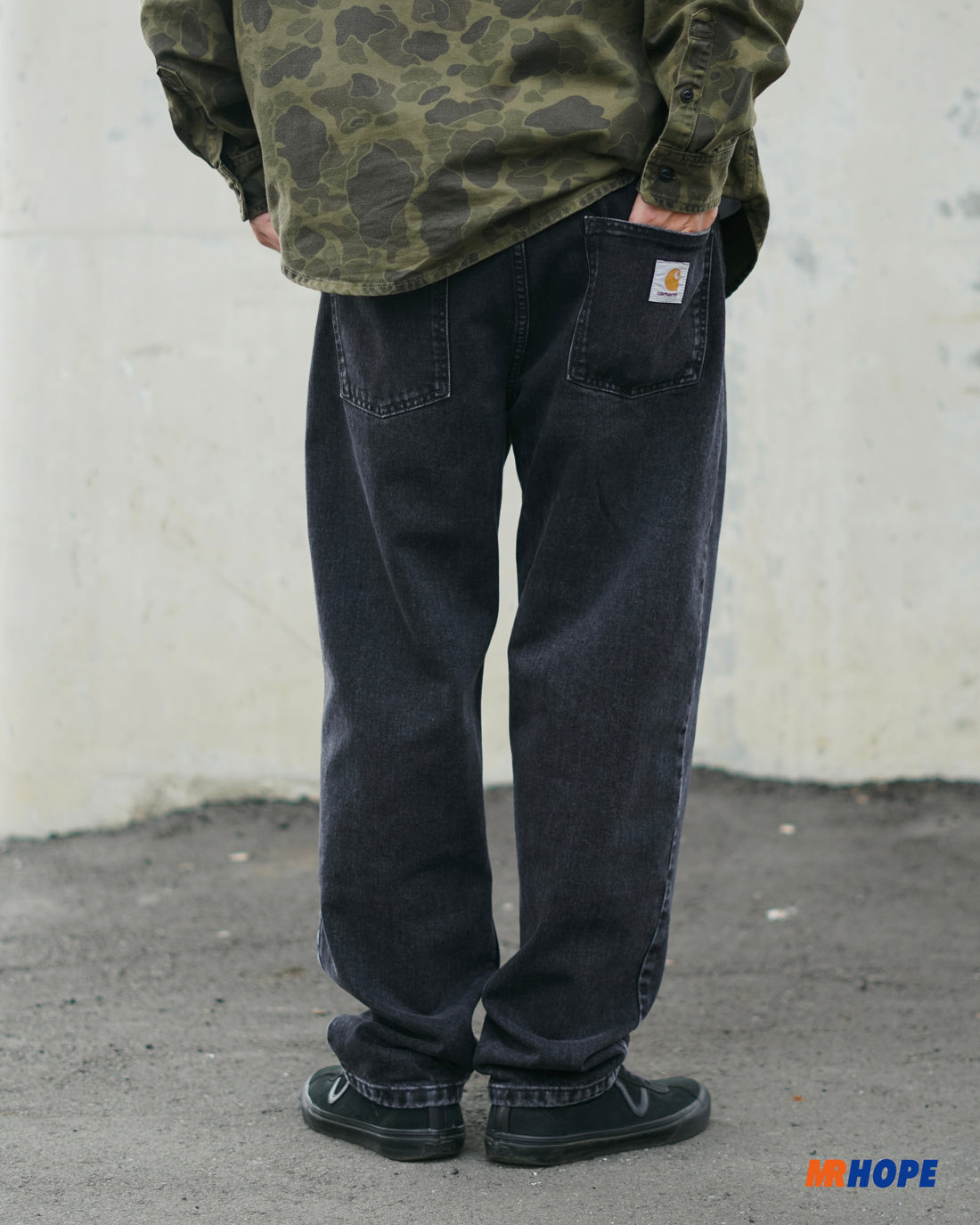 Newel Pant-Black Stone Washed