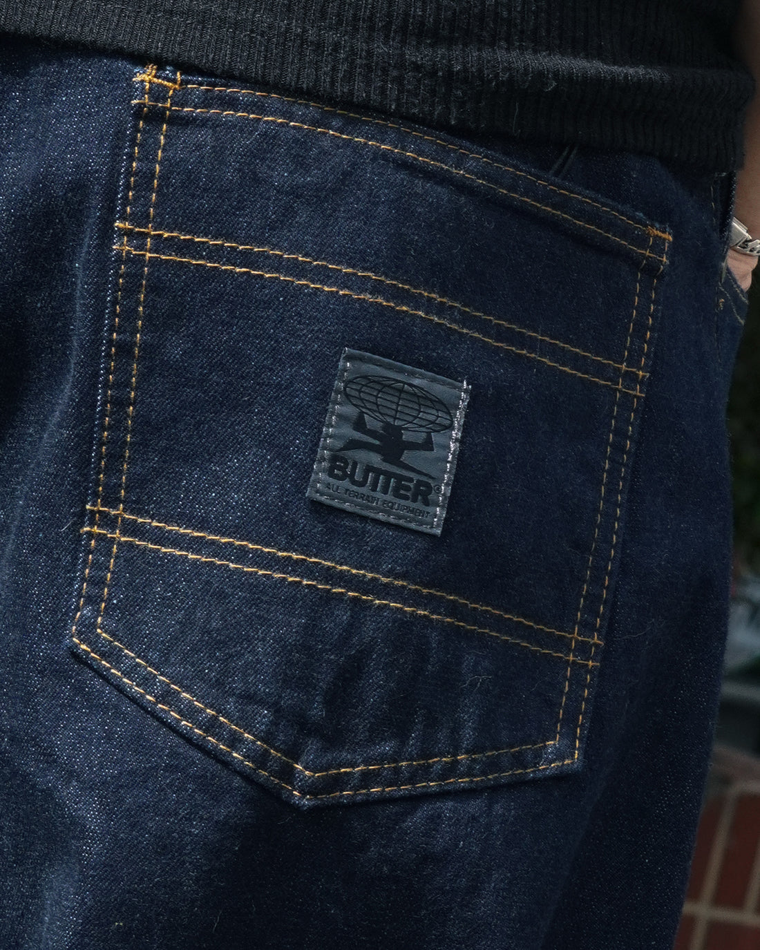 Wide Cut Denim Jeans