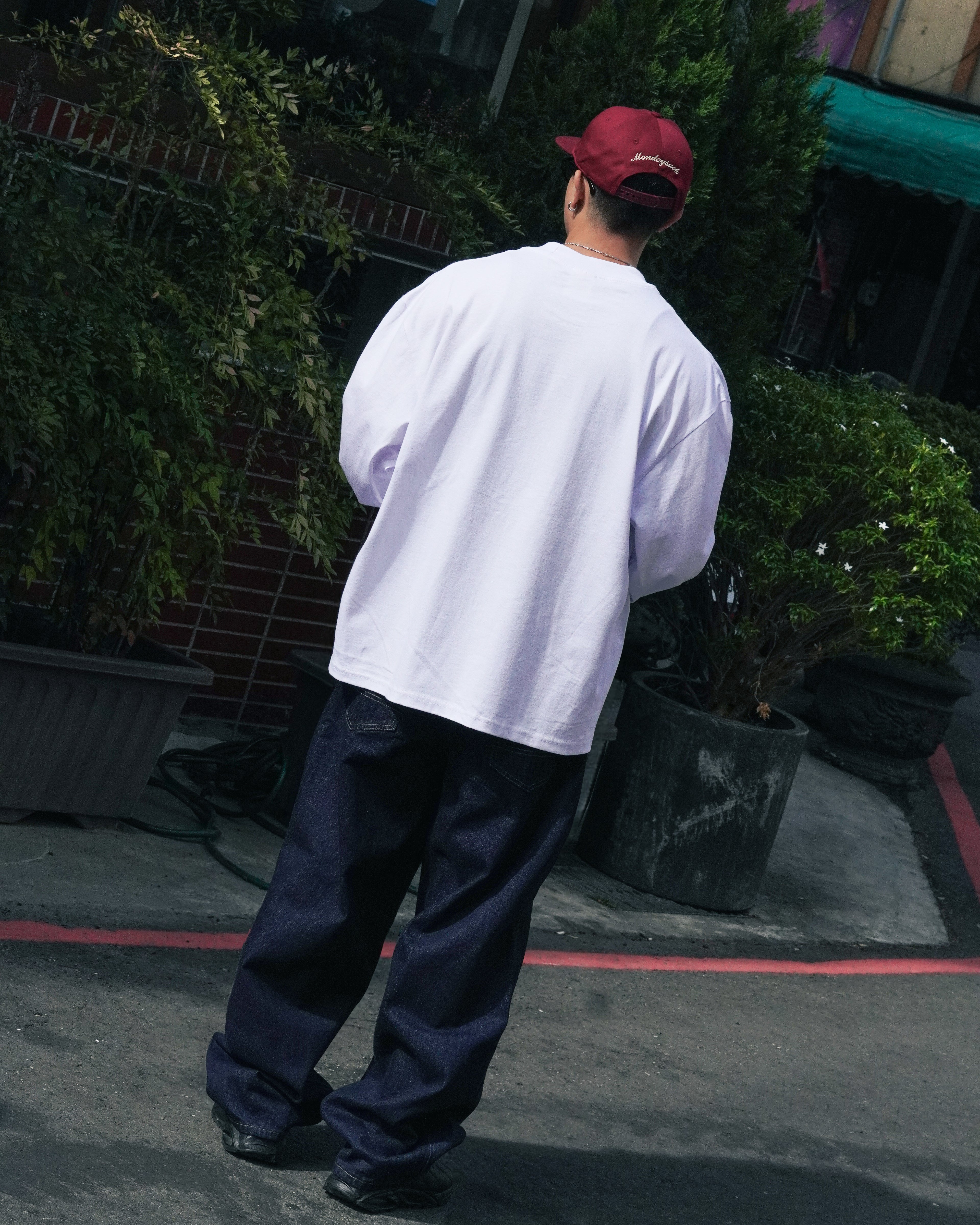 Wide Cut Denim Jeans