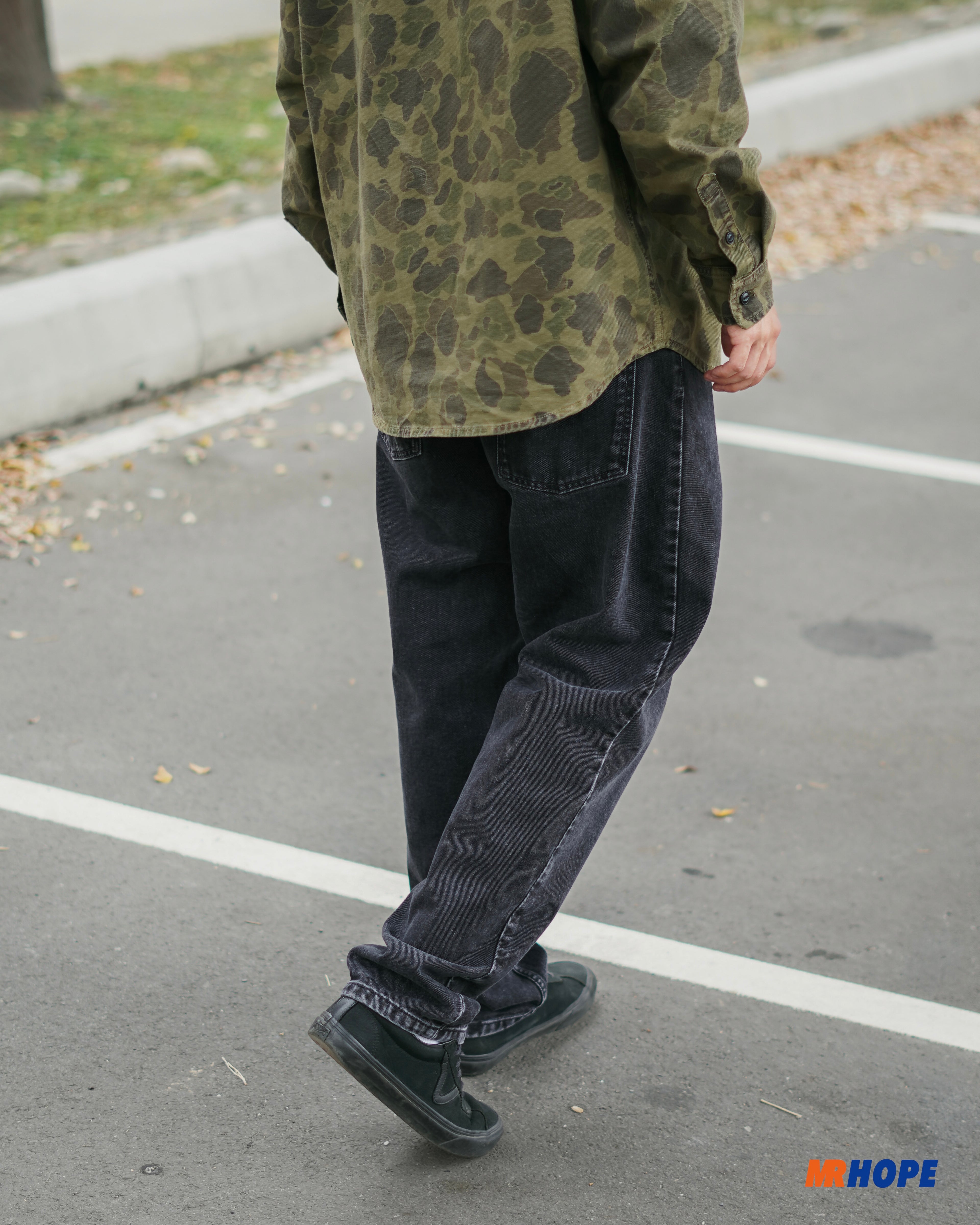 Newel Pant-Black Stone Washed