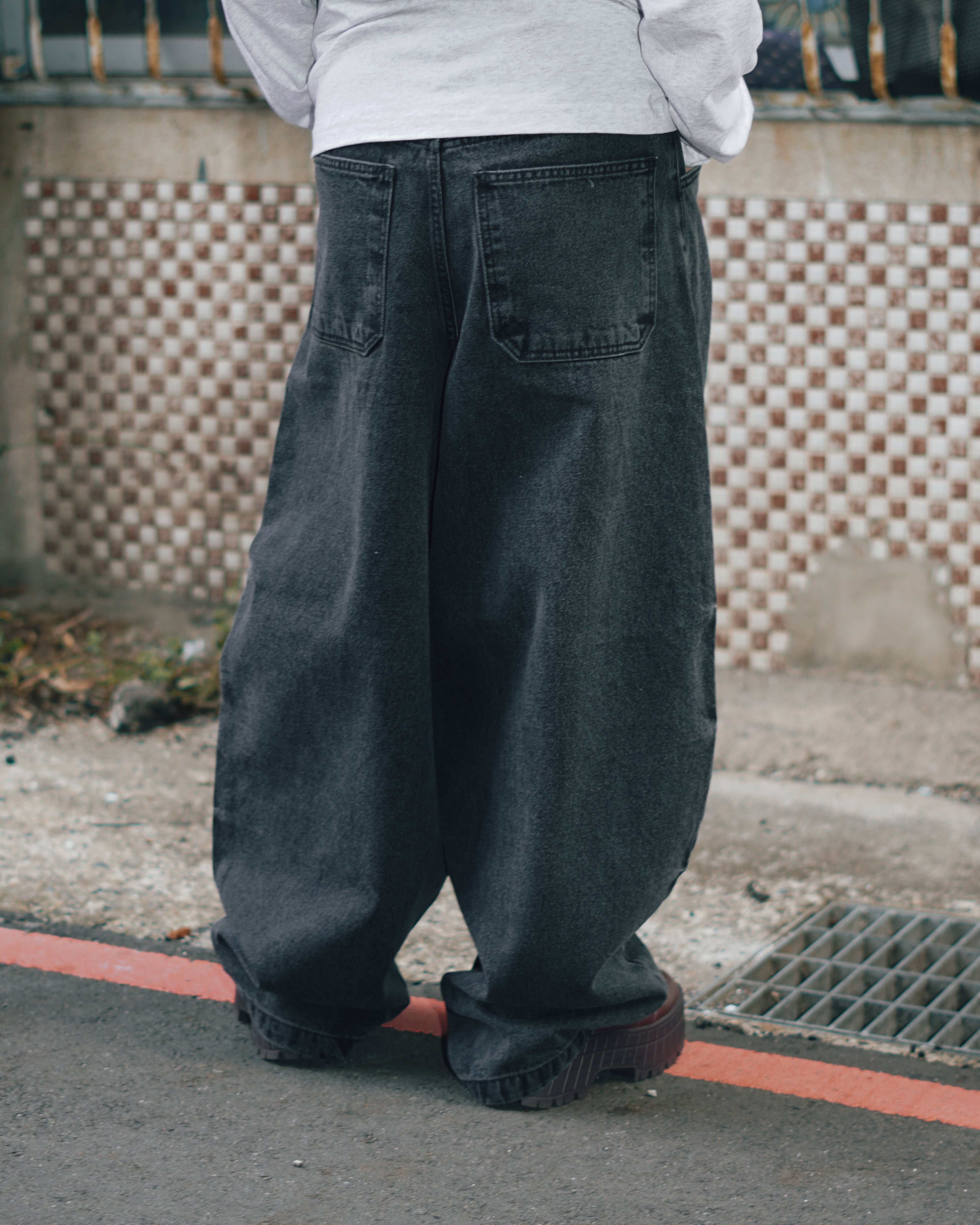Balloon Denim Pants