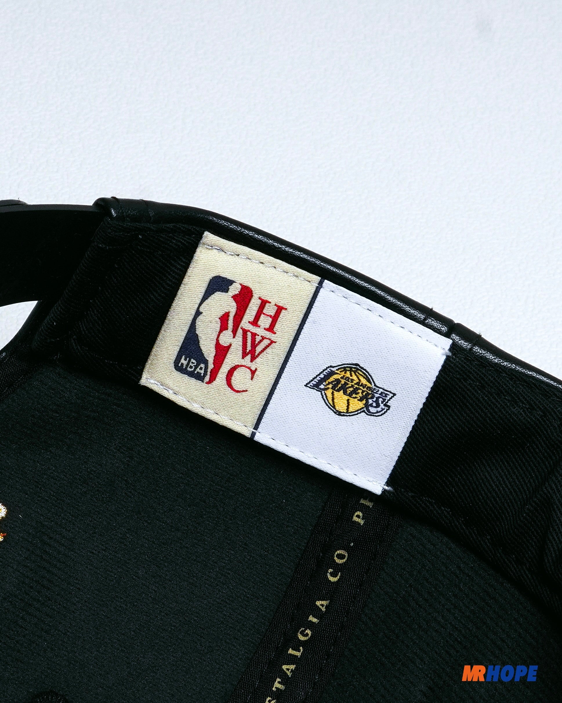 Los Angeles Lakers Retro Leather Snapback