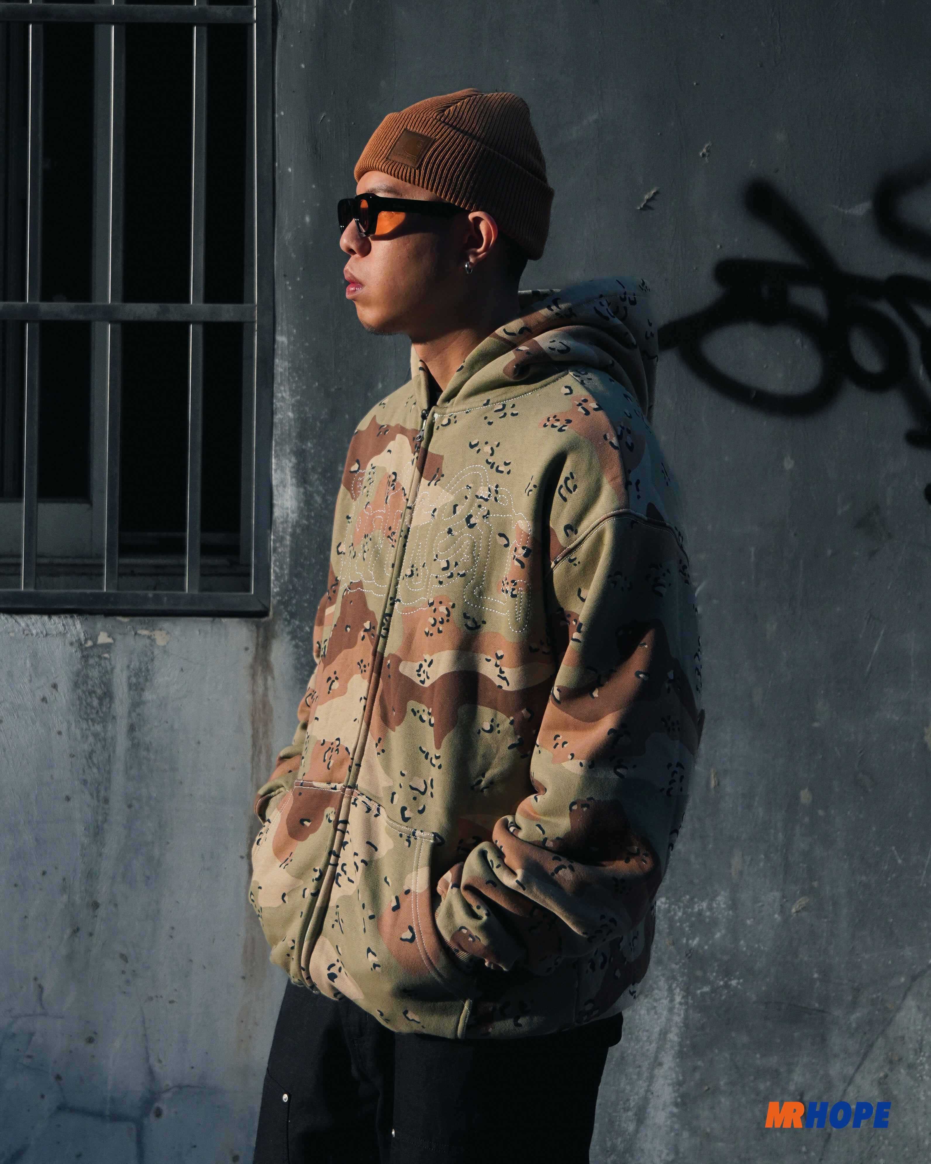 Breakdown Zip-Thru Hood