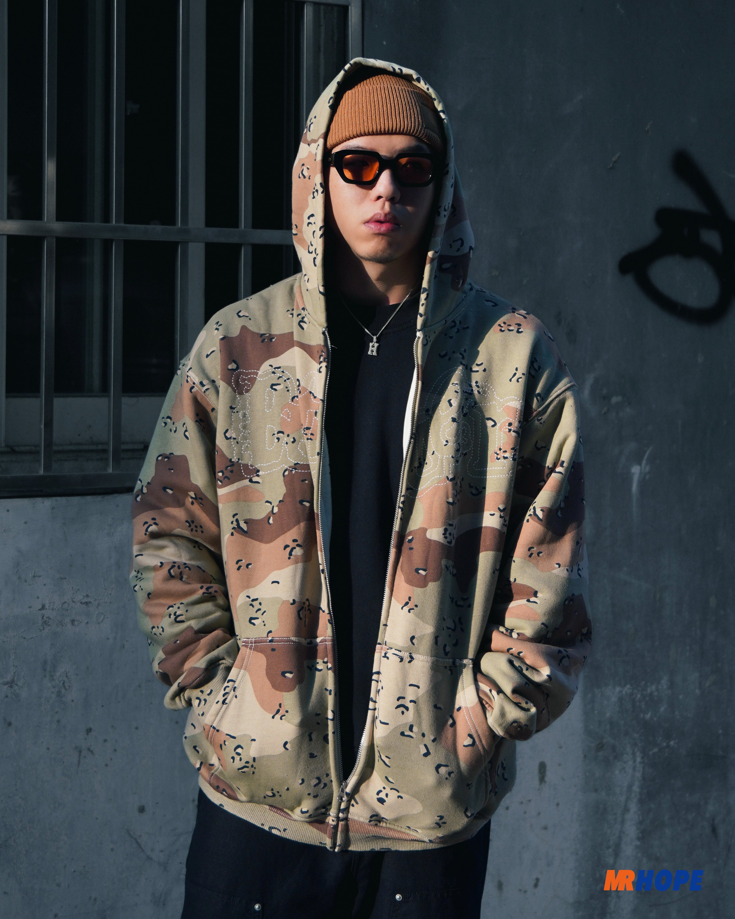 Breakdown Zip-Thru Hood