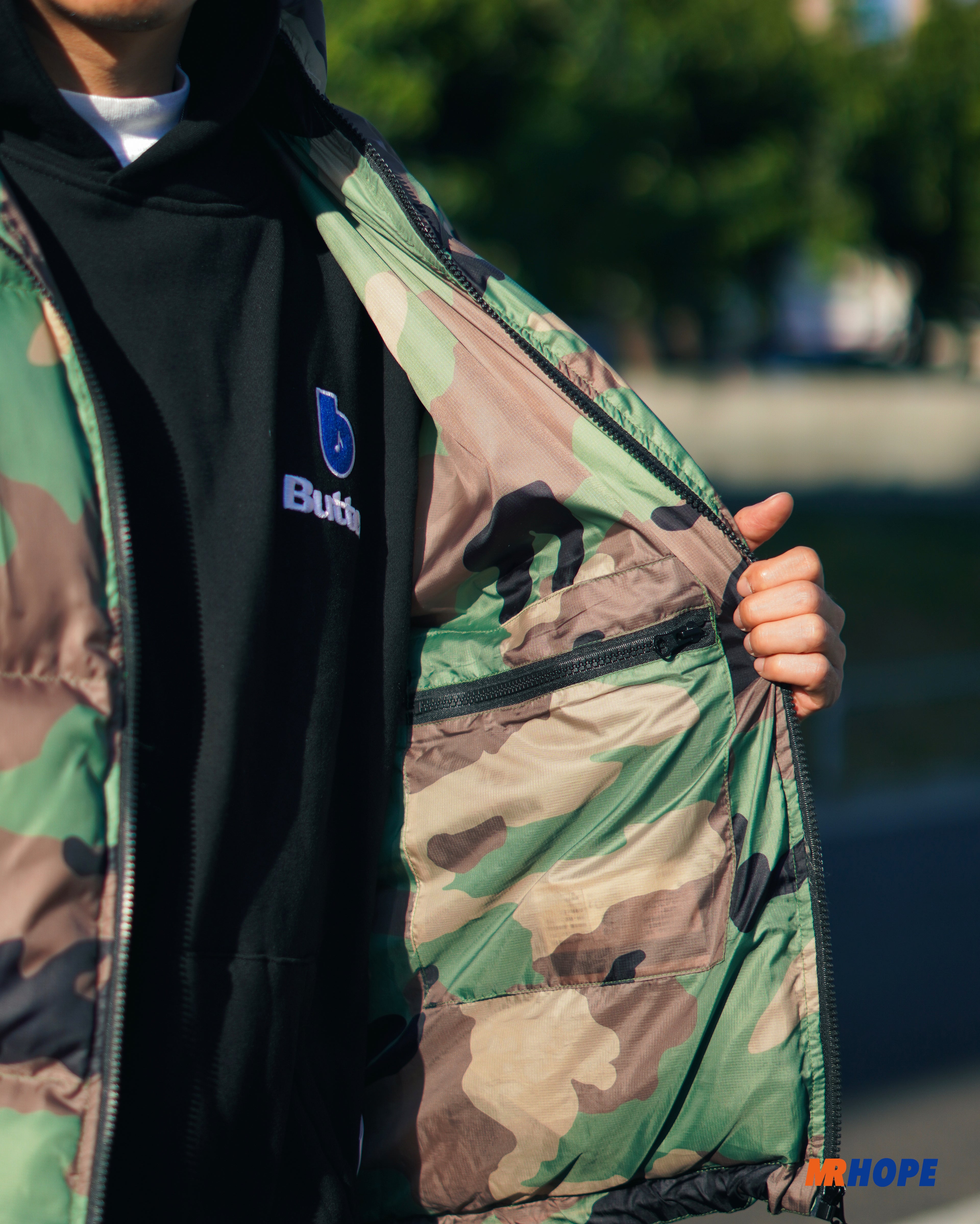 Base Puffer Jacket