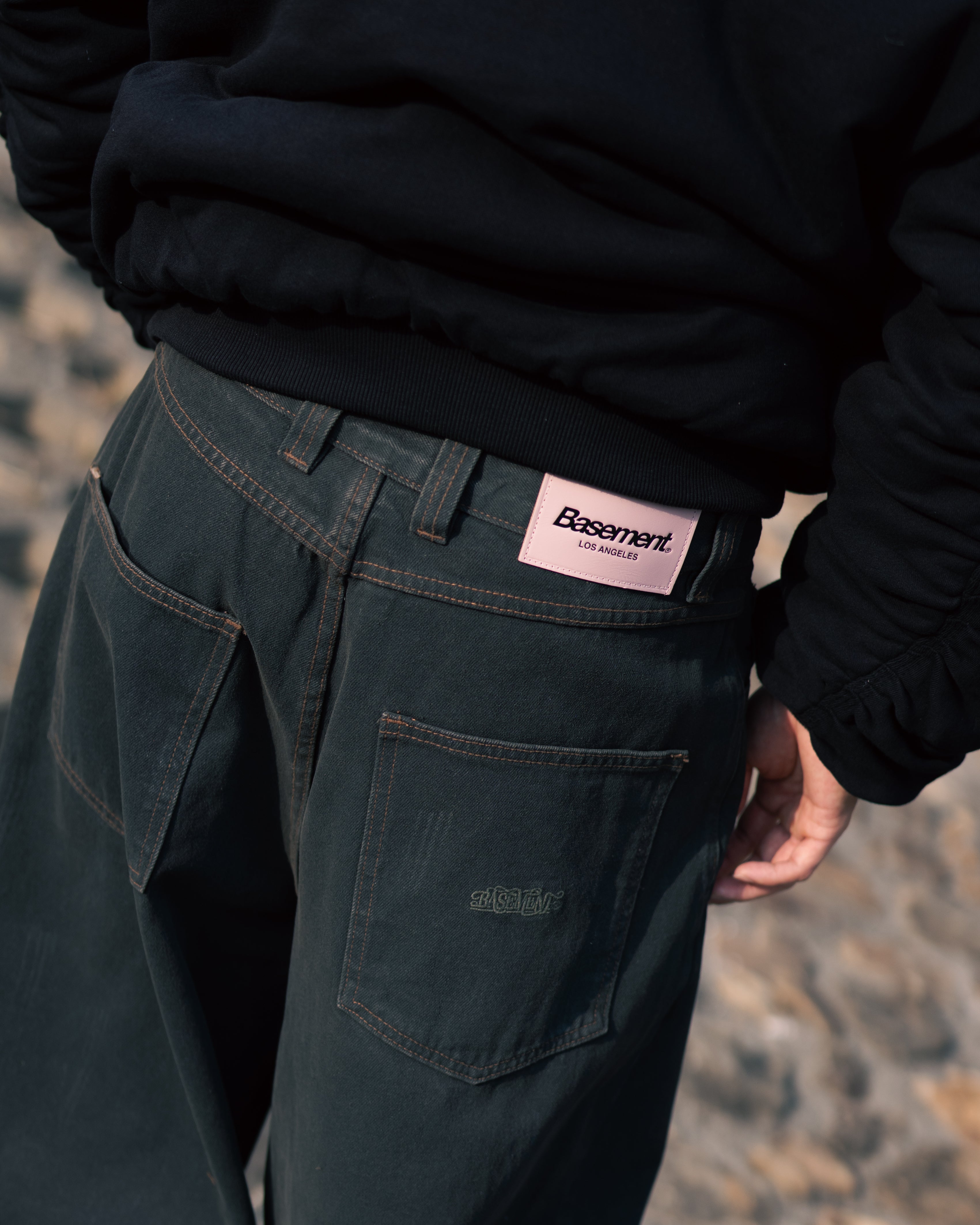 WAXED DENIM PANT