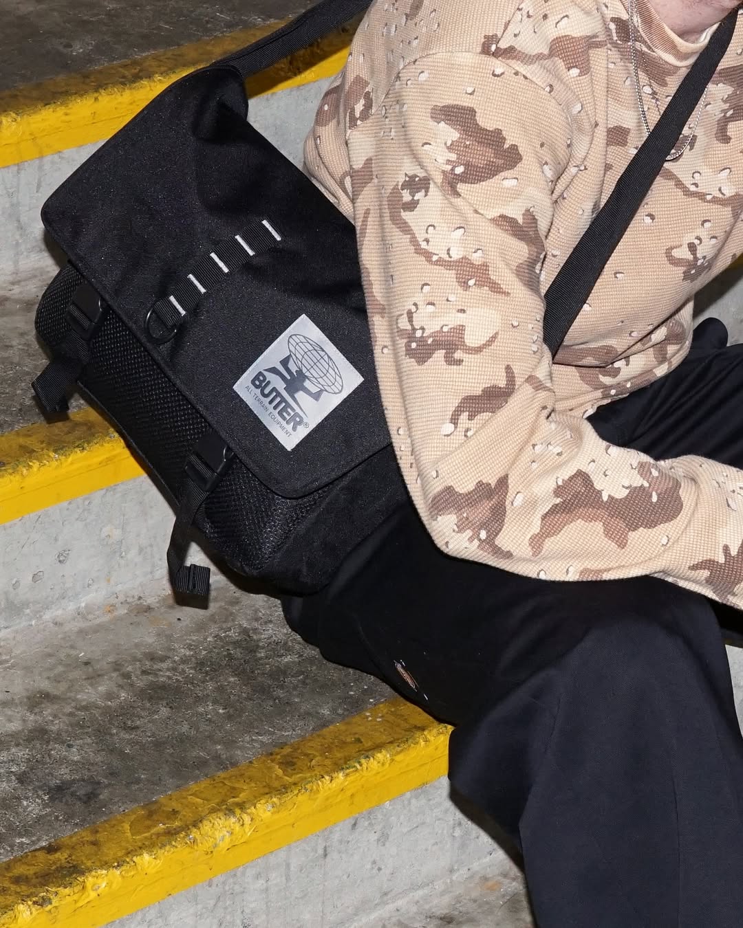 Commute Side Bag