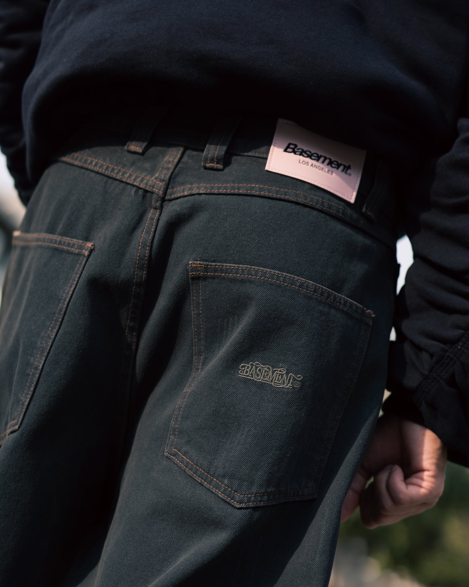 WAXED DENIM PANT