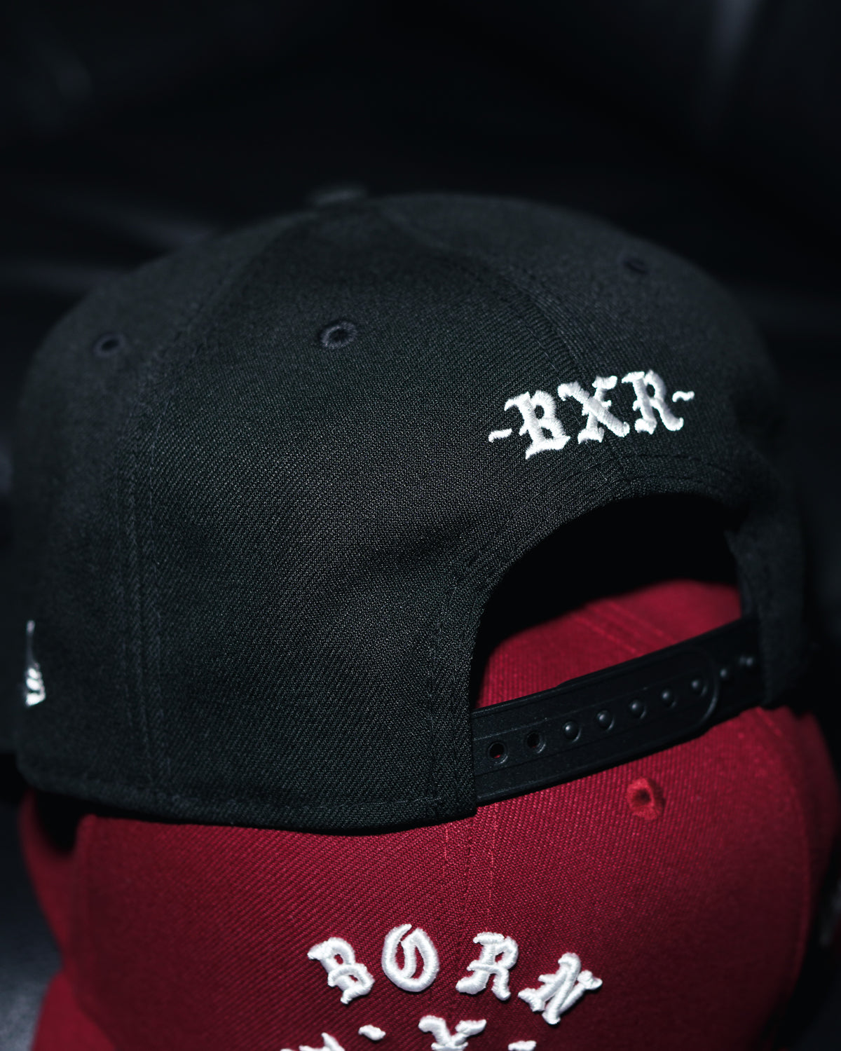NEW ERA ROCKER SNAPBACK HAT