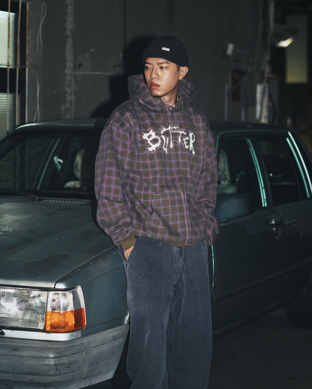 Eruption Zip-Thru Hood