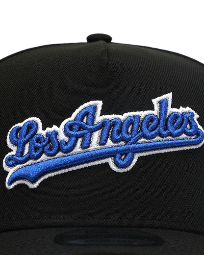 Los Angeles Dodgers &