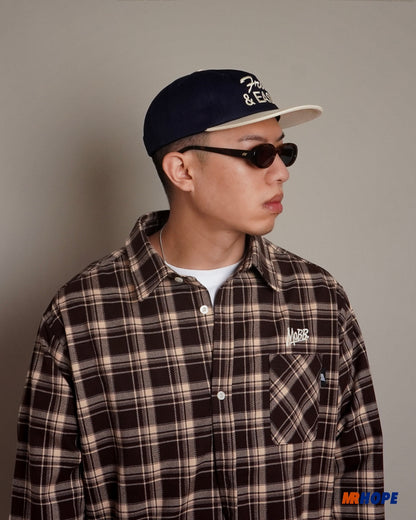 Two Tone Short Brim Snapback Hat