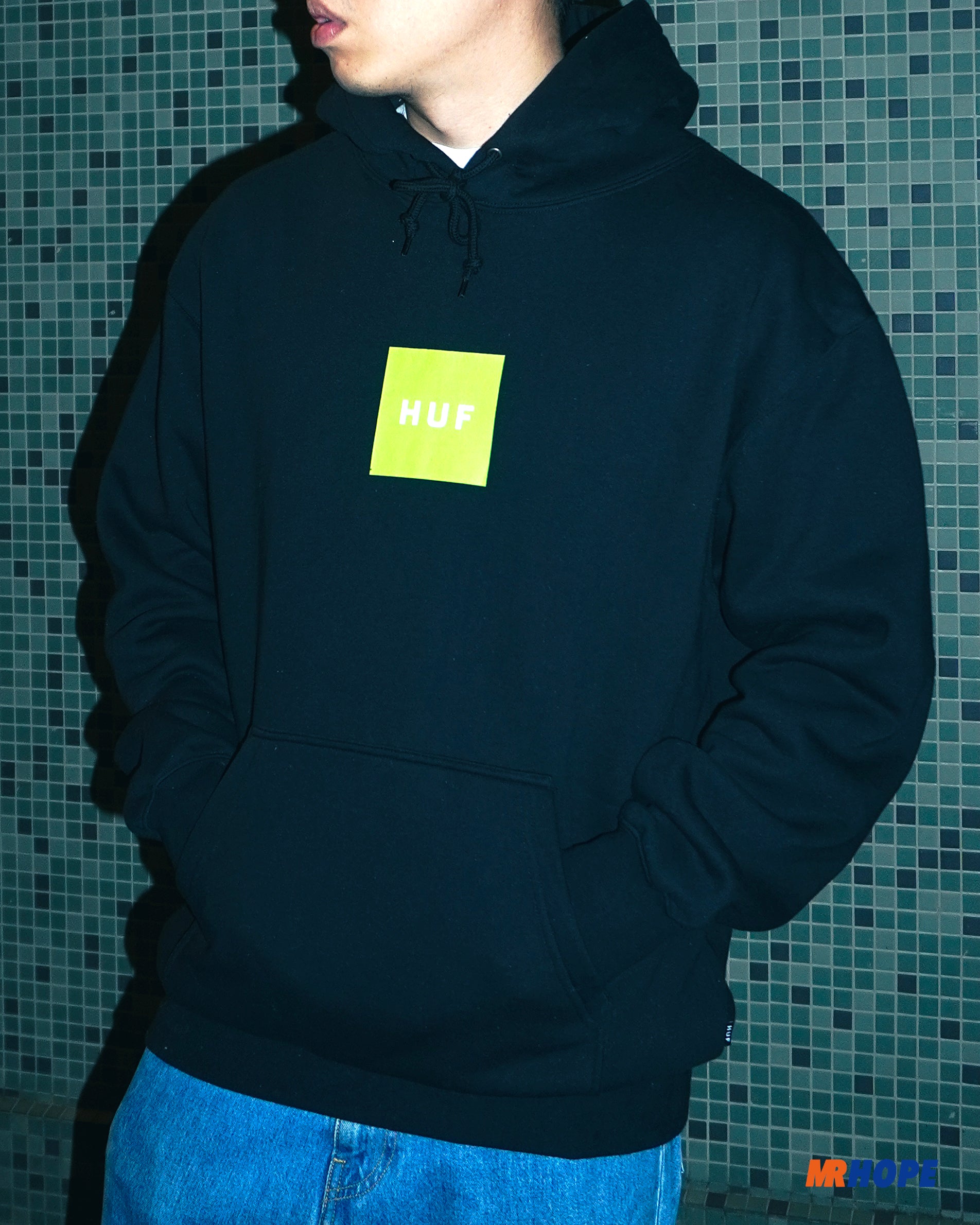 SET BOX PULLOVER HOODIE