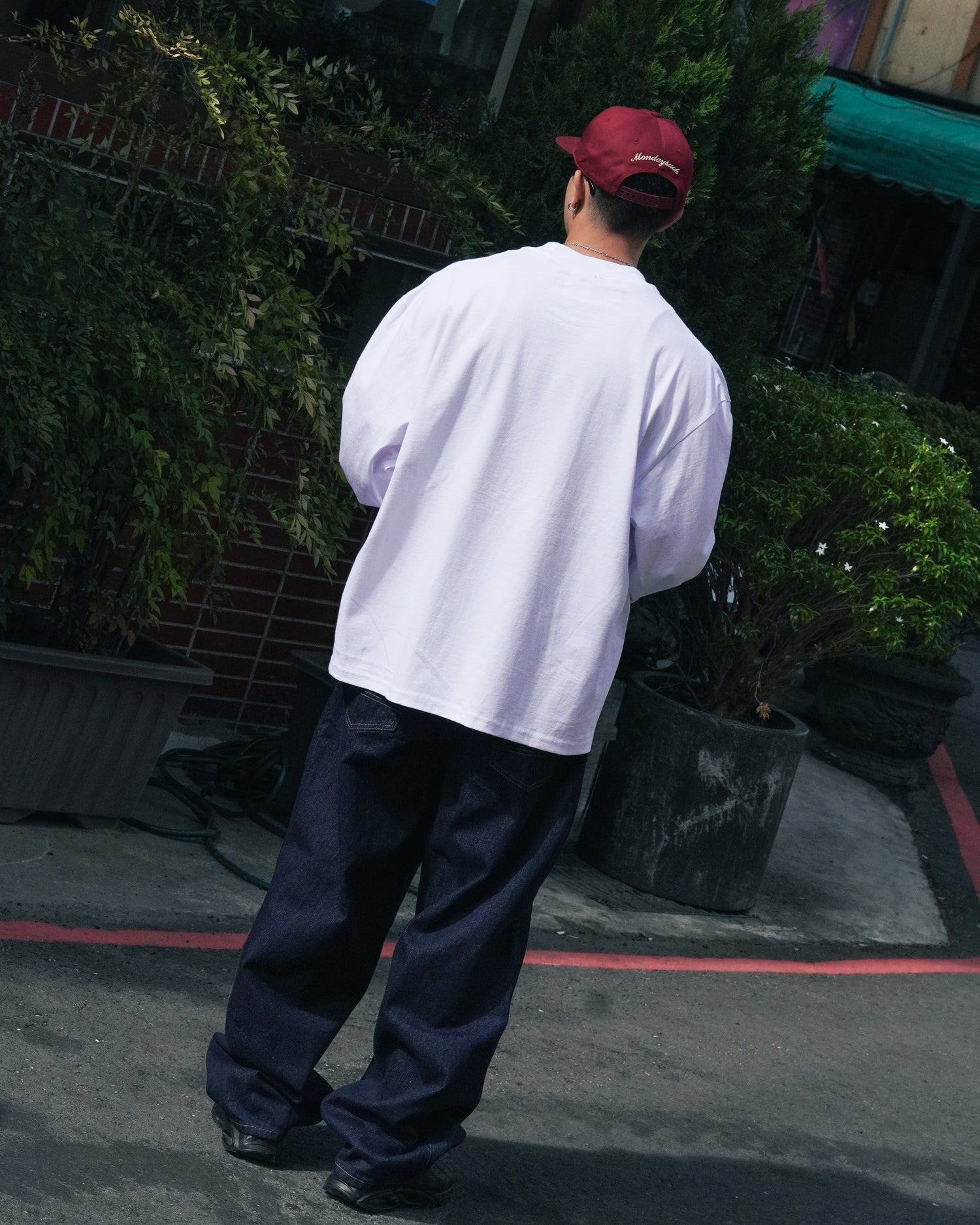 Wide Cut Denim Jeans