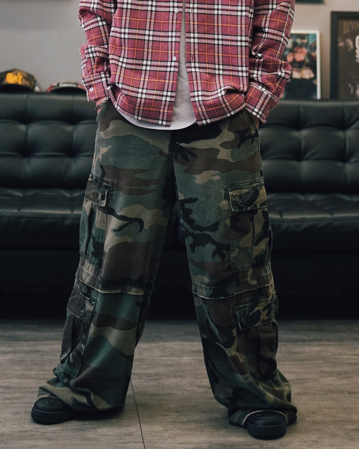 MNML Rave Distressed Cargo Pants -🚨10/21（三）晚間20:00準時開賣