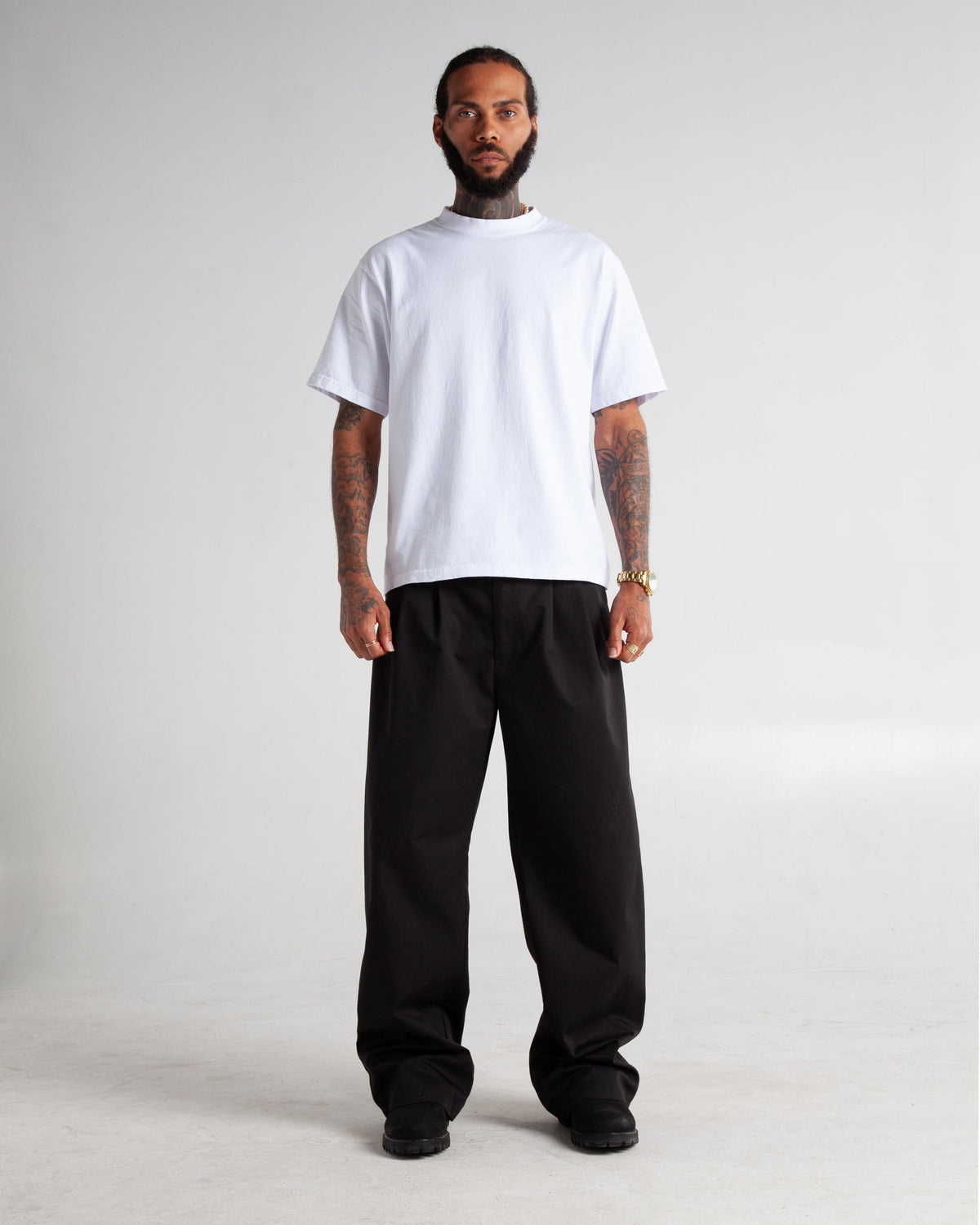 [02] 7.5oz Max Heavyweight Cropped Tee