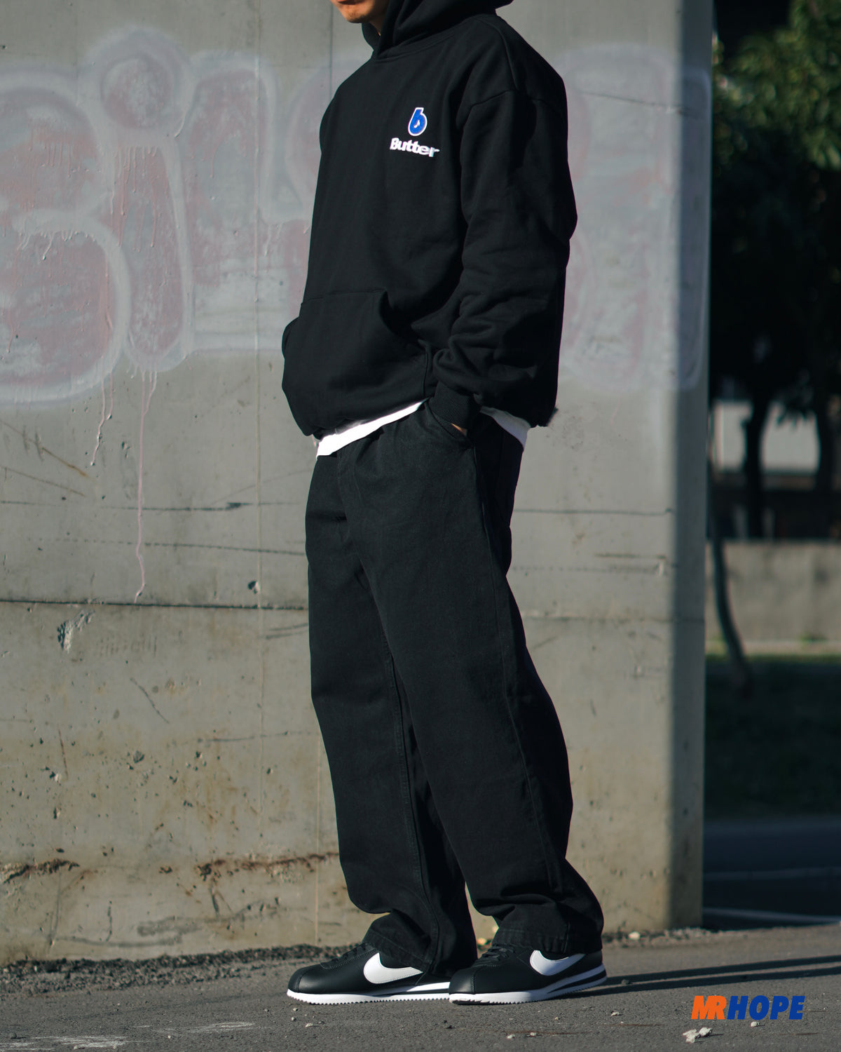 Pleated Denim Jeans