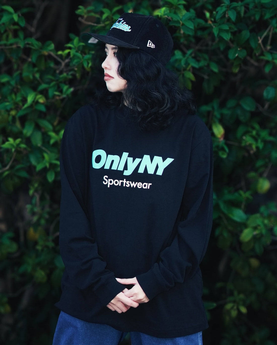 Sportswear Logo Long Sleeve T-Shirt