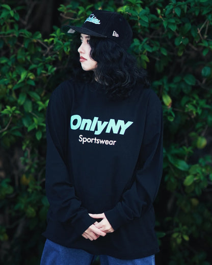 Sportswear Logo Long Sleeve T-Shirt