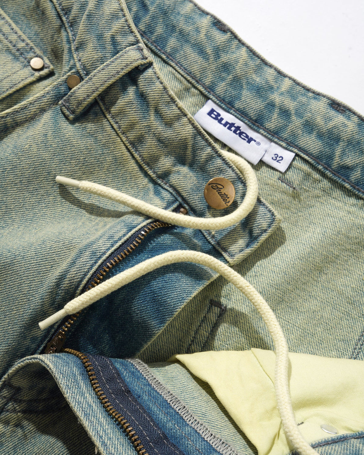 Wide Cut Denim Jeans