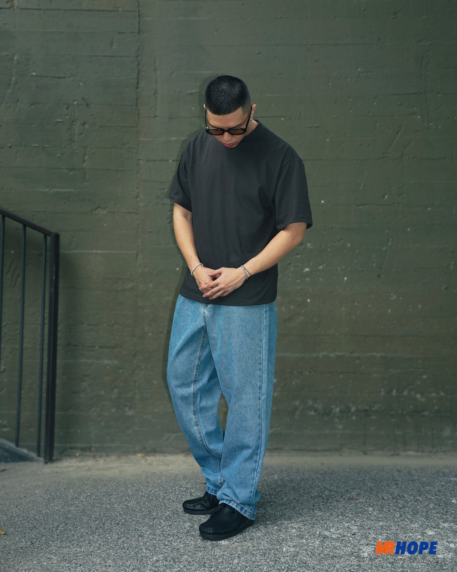 7.5oz Max Heavyweight Cropped Tee