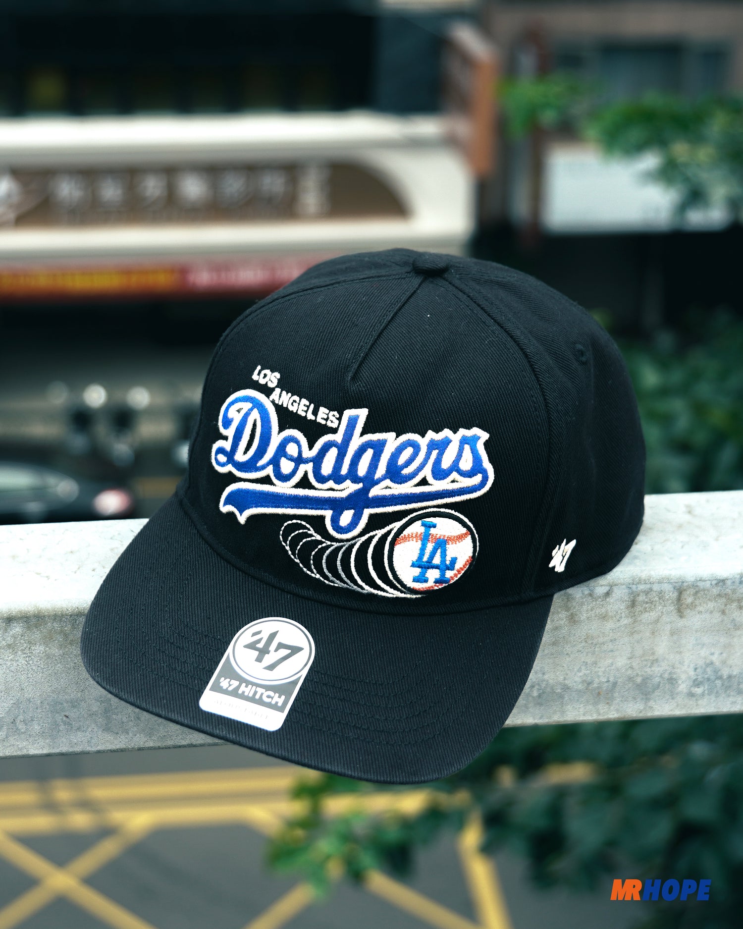 Los Angeles Dodgers &