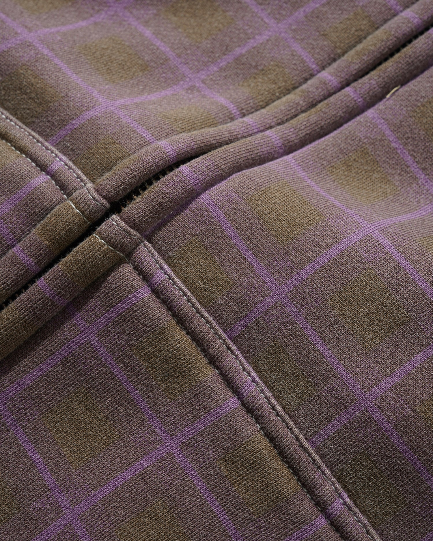 Eruption Zip-Thru Hood