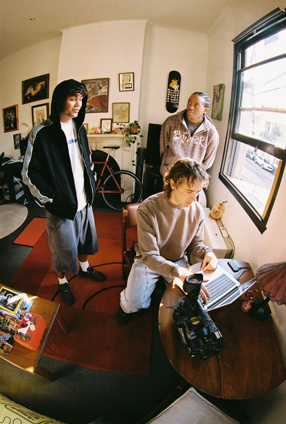 Eruption Zip-Thru Hood