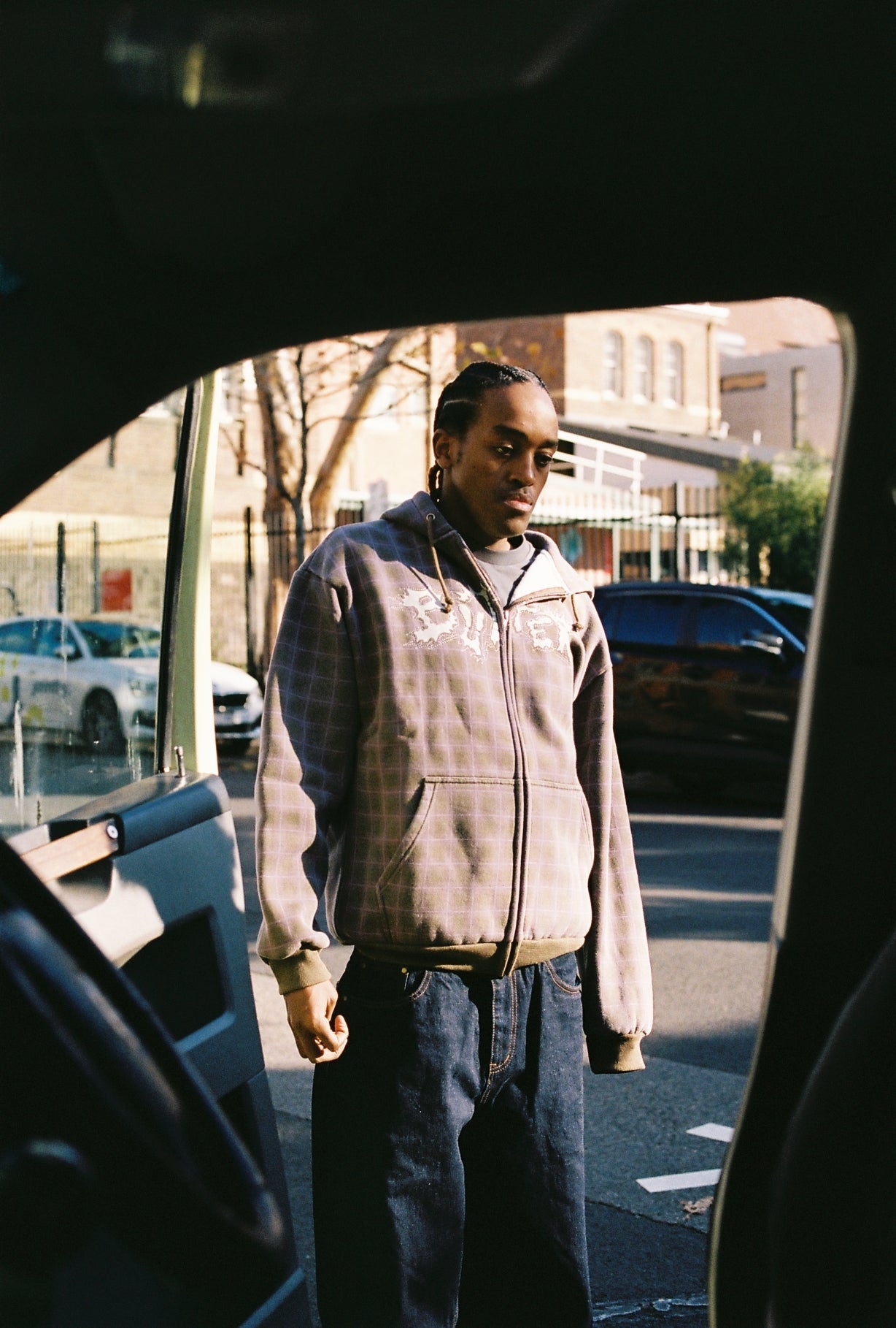 Eruption Zip-Thru Hood