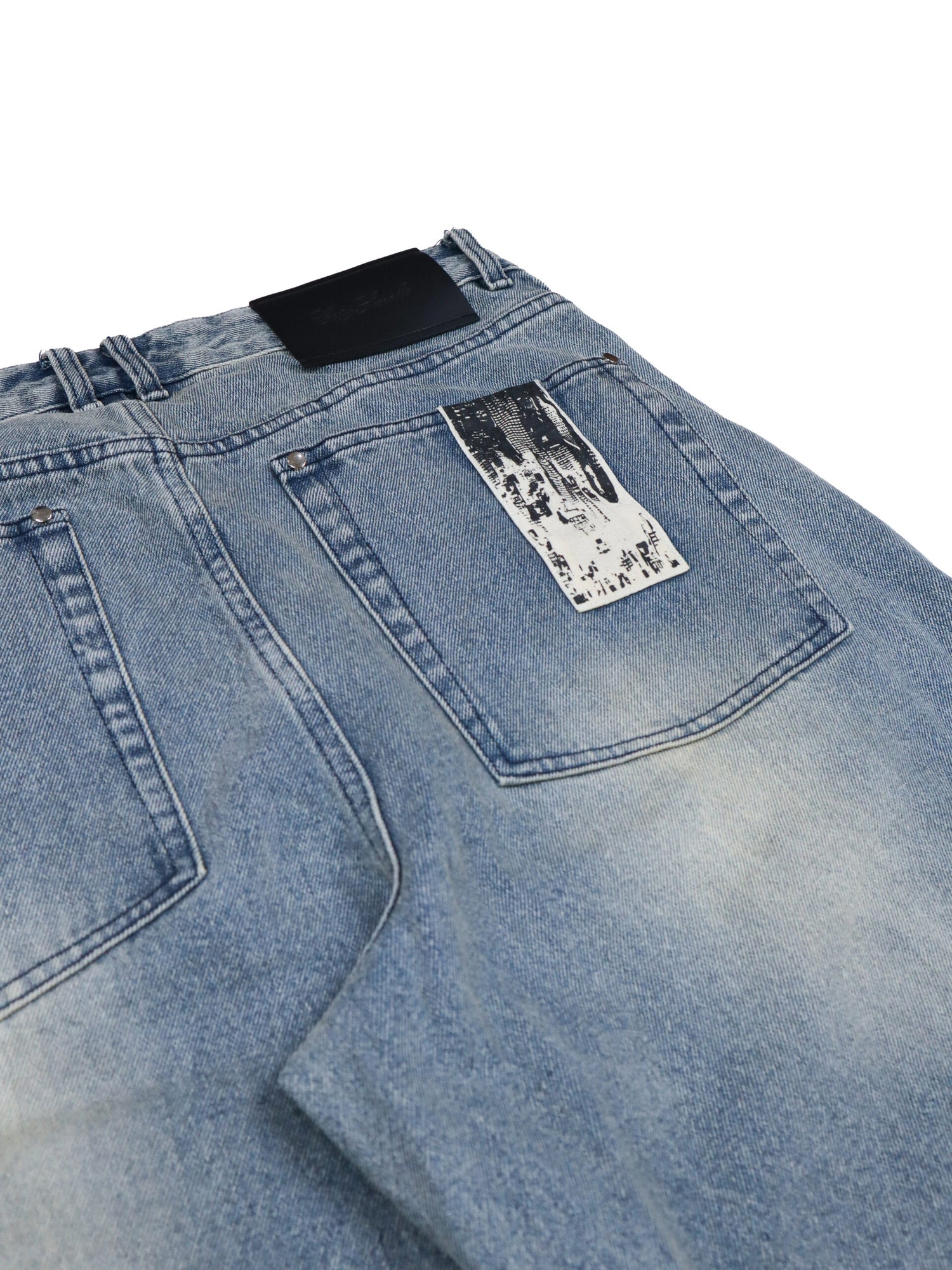 WASHED DENIM JEANS