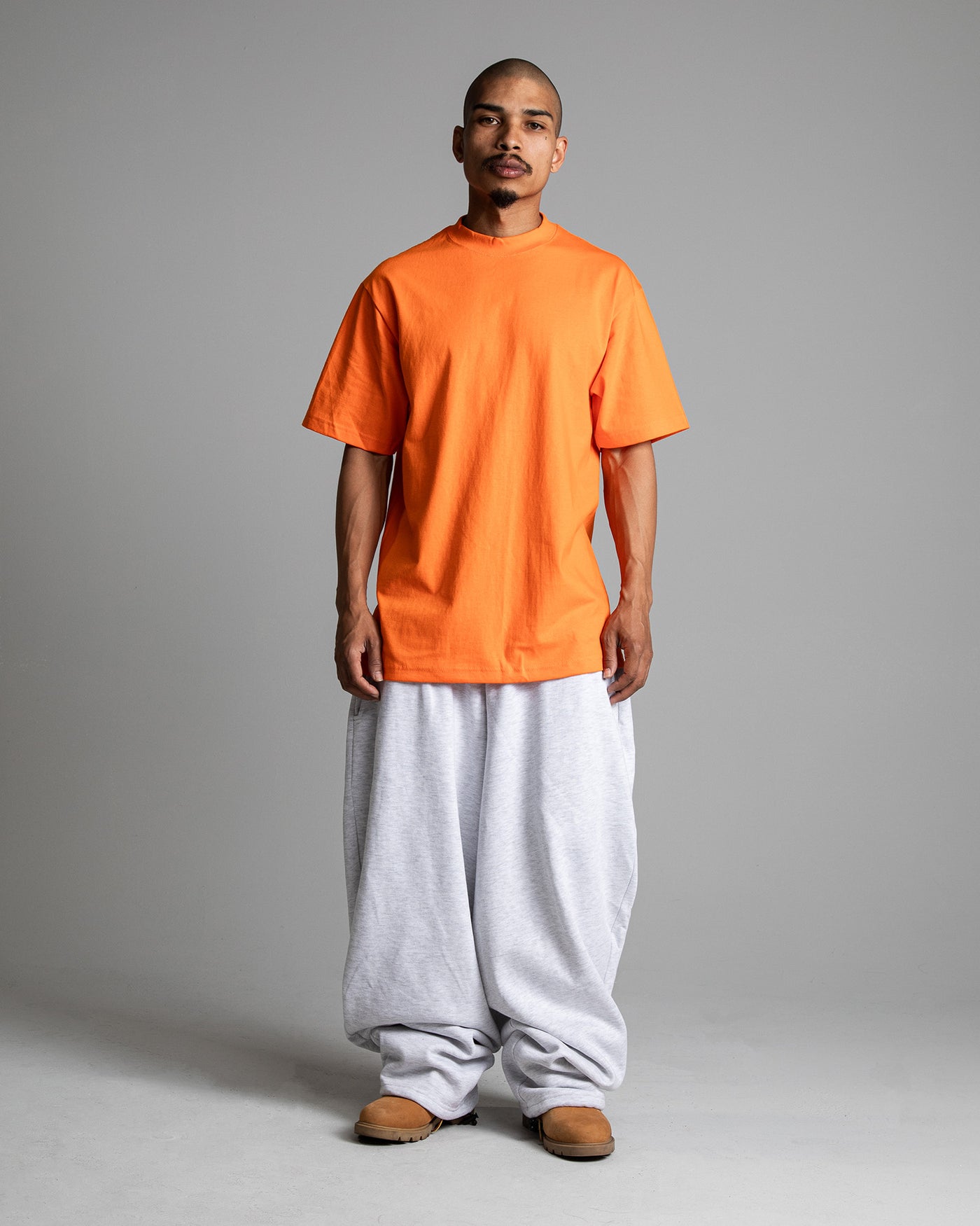 [01] 7.5oz Max Heavyweight T-Shirt