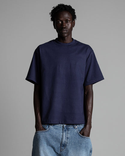 [02] 7.5oz Max Heavyweight Cropped Tee