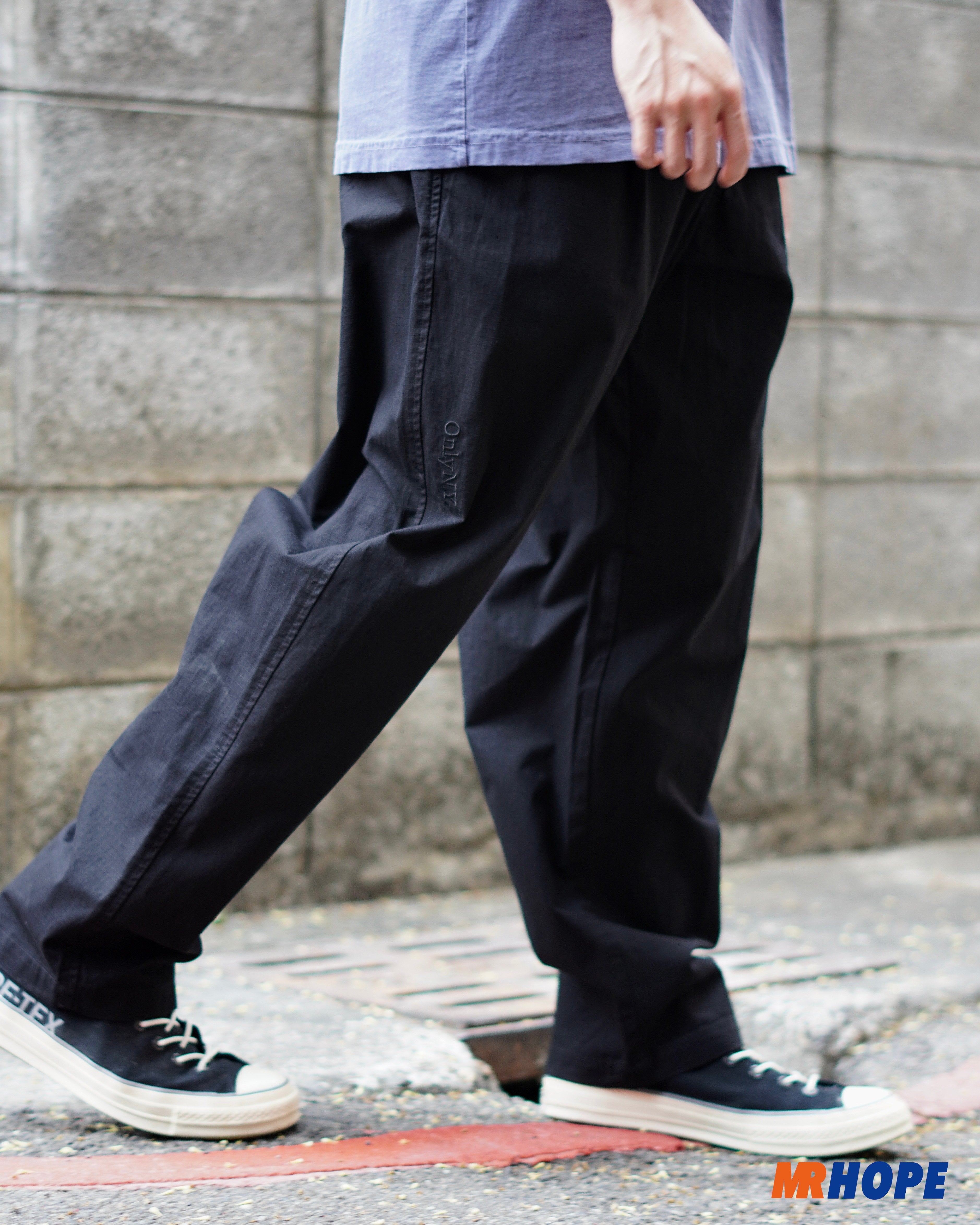 Ripstop Pleated Pant