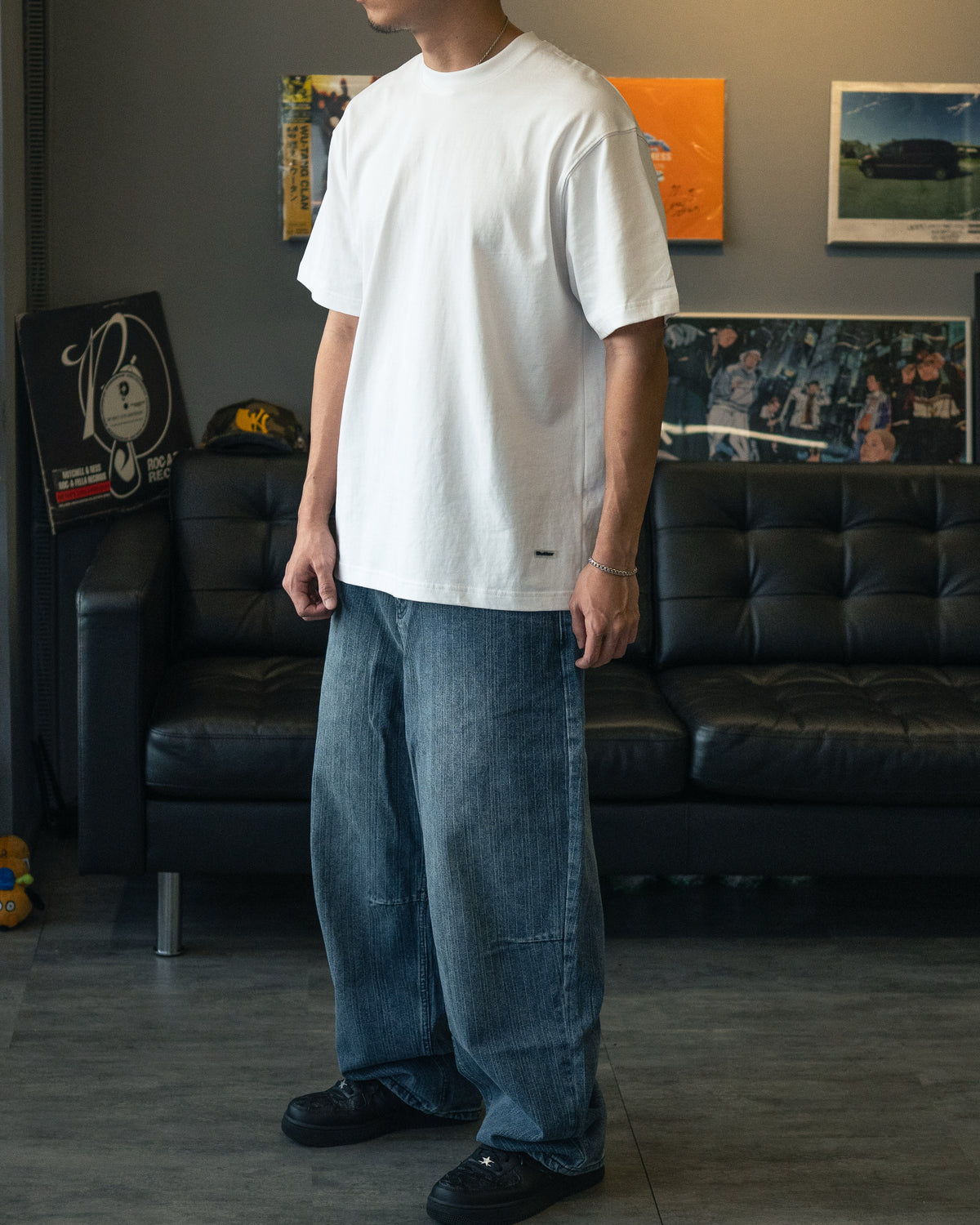 Wide Cut Denim Jeans