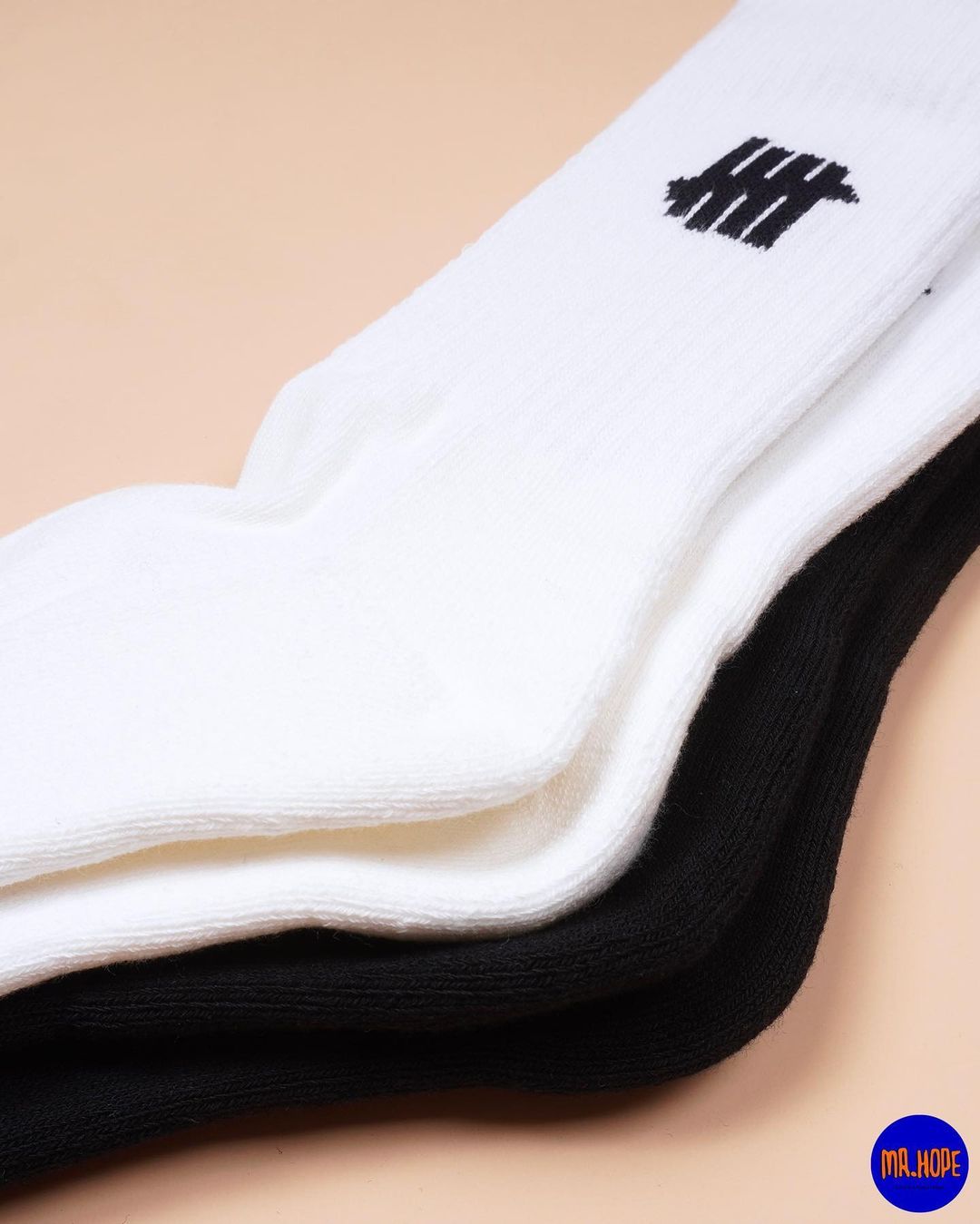 ICON CREW SOCKS